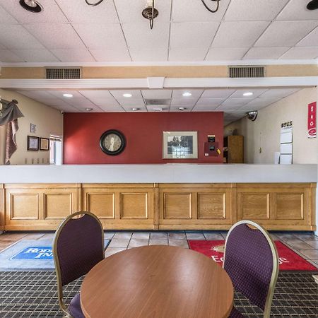 Econo Lodge Inn & Suites Orangeburg Ngoại thất bức ảnh