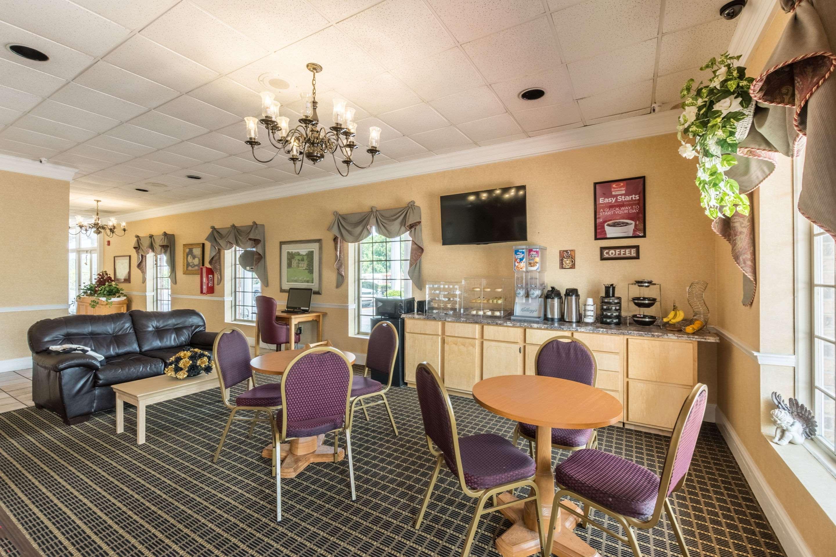 Econo Lodge Inn & Suites Orangeburg Ngoại thất bức ảnh