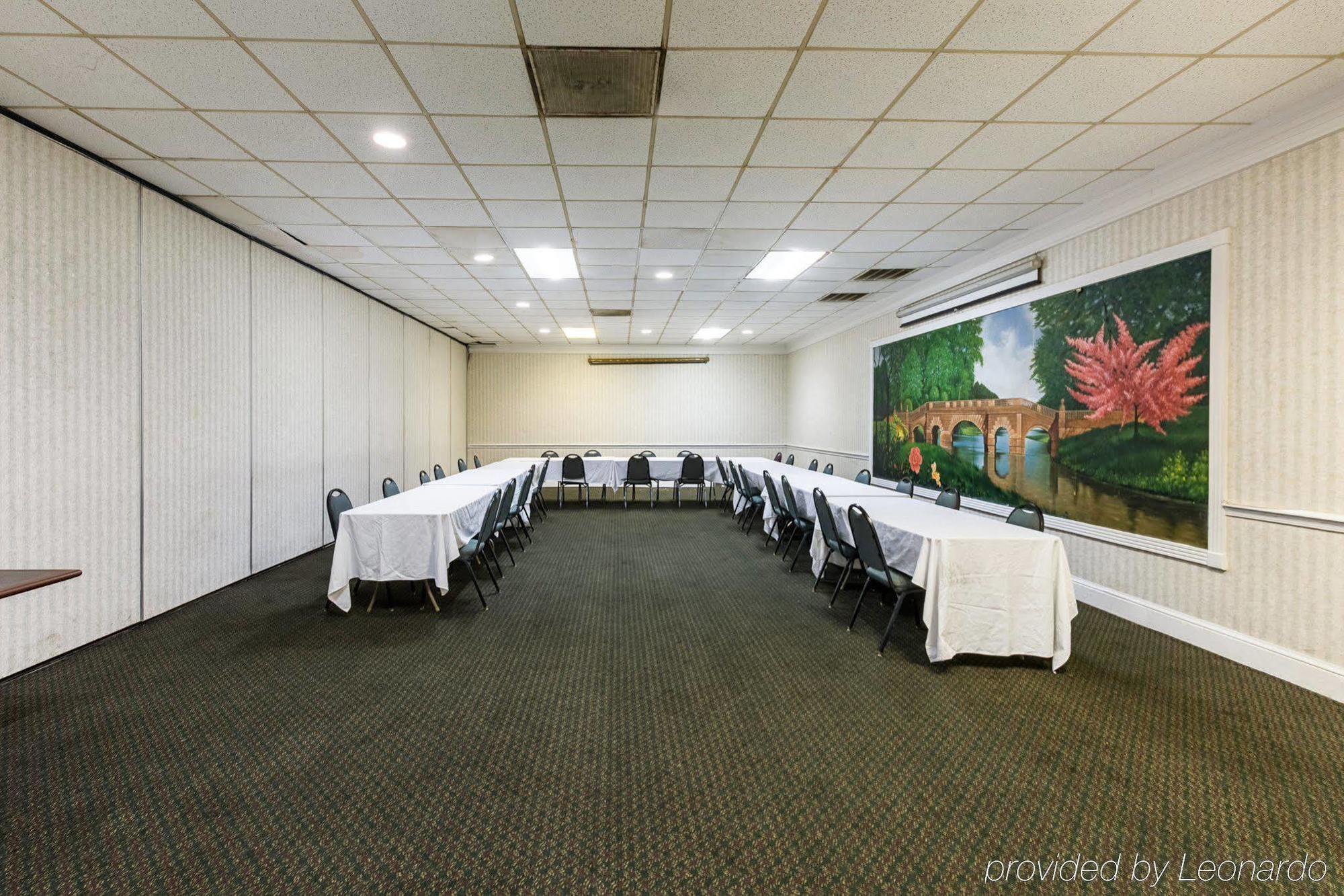 Econo Lodge Inn & Suites Orangeburg Ngoại thất bức ảnh