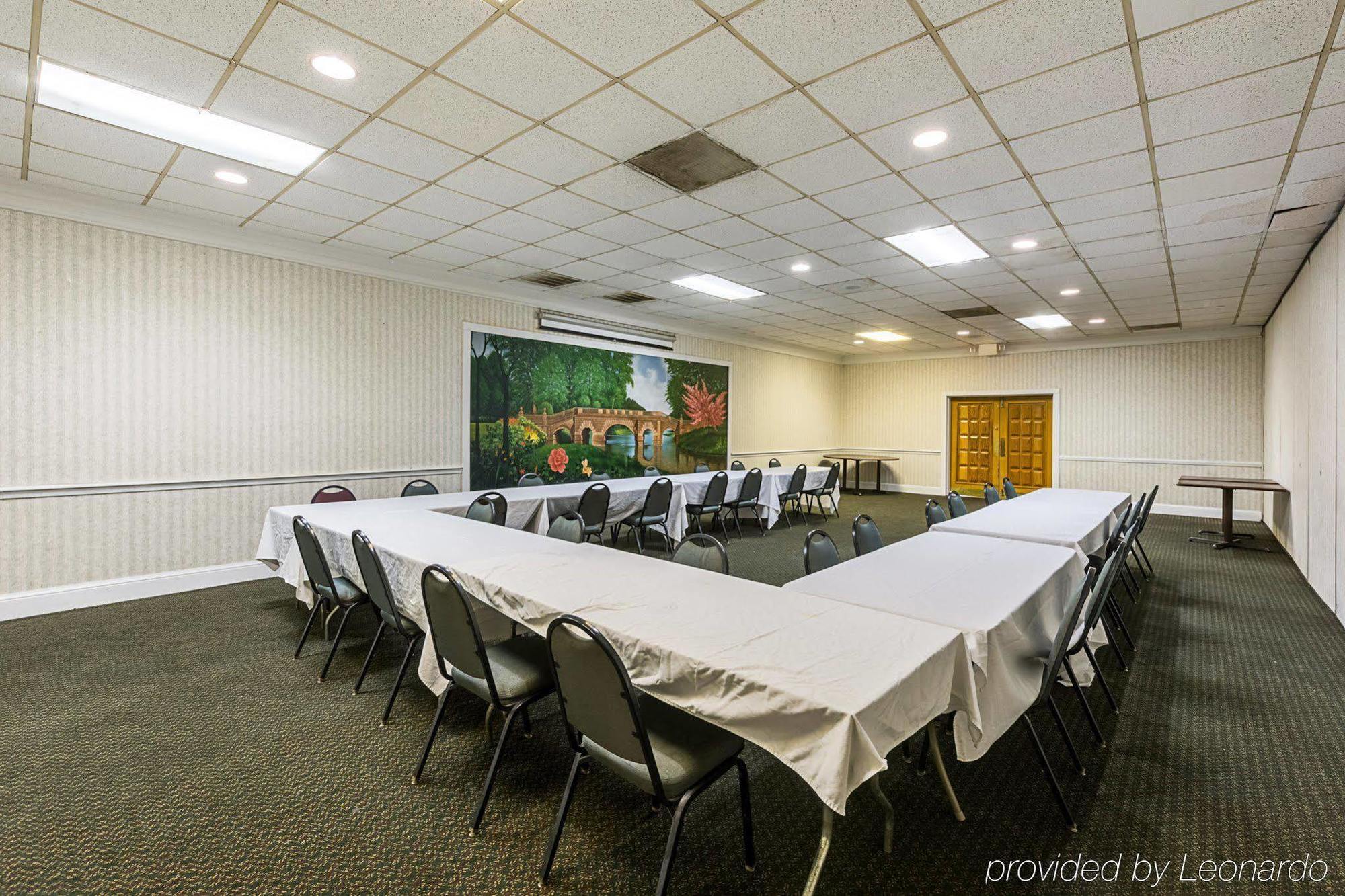 Econo Lodge Inn & Suites Orangeburg Ngoại thất bức ảnh