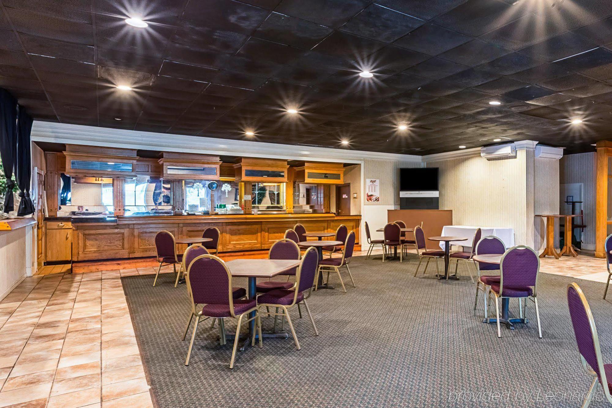 Econo Lodge Inn & Suites Orangeburg Ngoại thất bức ảnh